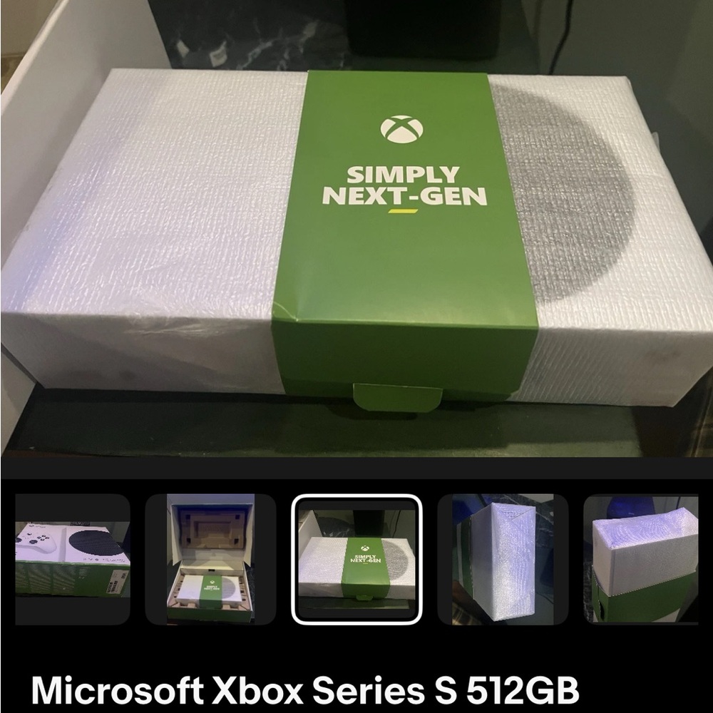 Microsoft Xbox Series S 512GB - White and Green